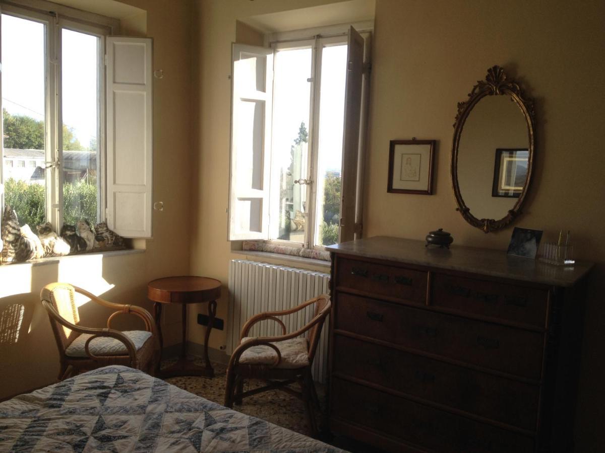 Bed and Breakfast Casa Marcè a Sonno à Porcari Extérieur photo