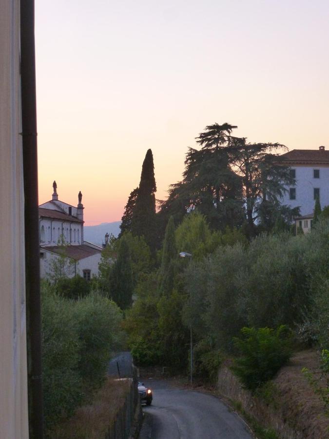 Bed and Breakfast Casa Marcè a Sonno à Porcari Extérieur photo
