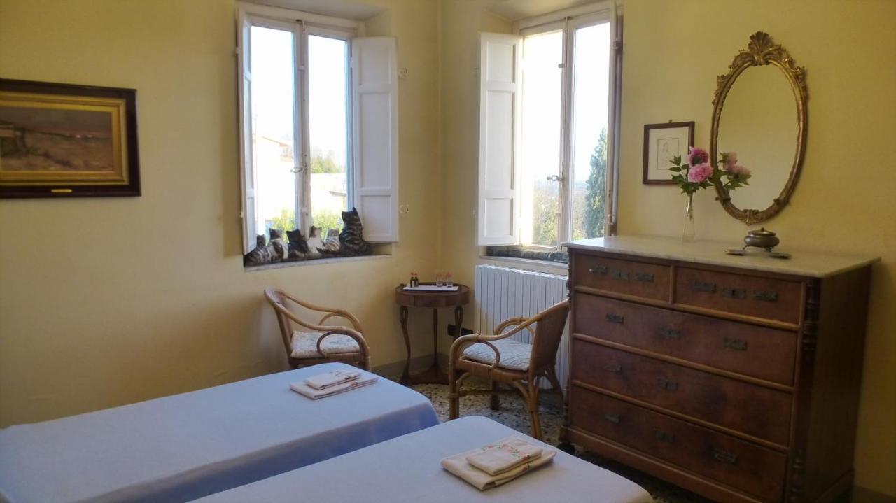 Bed and Breakfast Casa Marcè a Sonno à Porcari Extérieur photo
